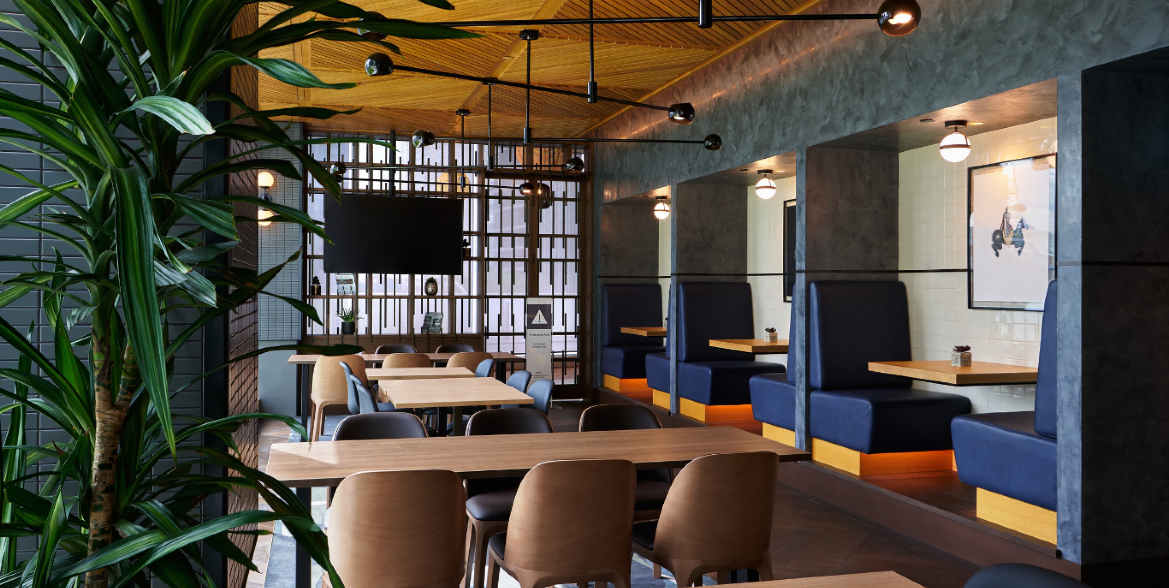Table food Hall Hero Image